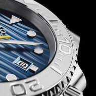 Paul Rich Crystal Bay Azure Sea Horlogewatch