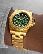 Paul Rich Crystal Bay Gold Coast Wristshot Horlogewatch
