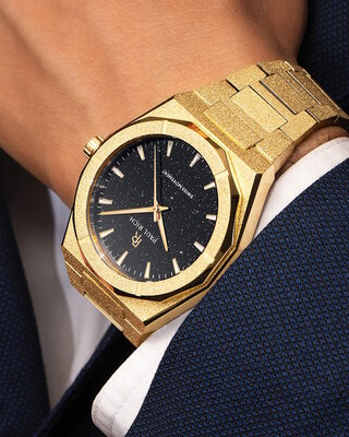 Paul Rich Frosted Star Dust II Void Gold