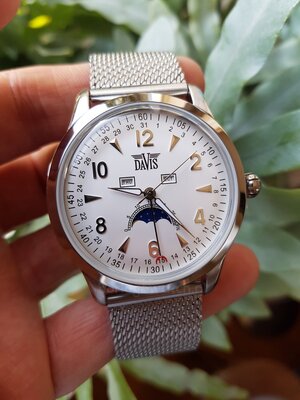 Davis 1504 Lucas Horloge